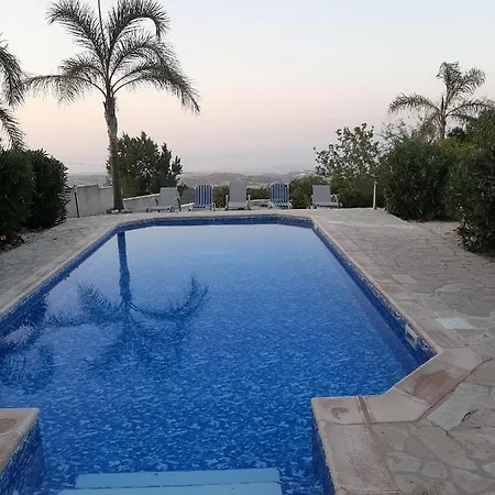 Drouseia Villa